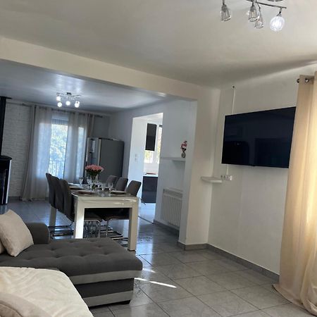 Villa Climatise Avec Piscine Et Jacuzzi Carpentras Buitenkant foto